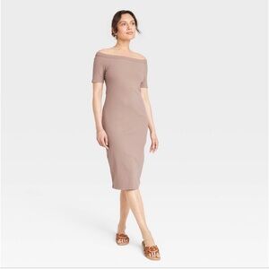 Fitted Light Brown Ribbed Dress